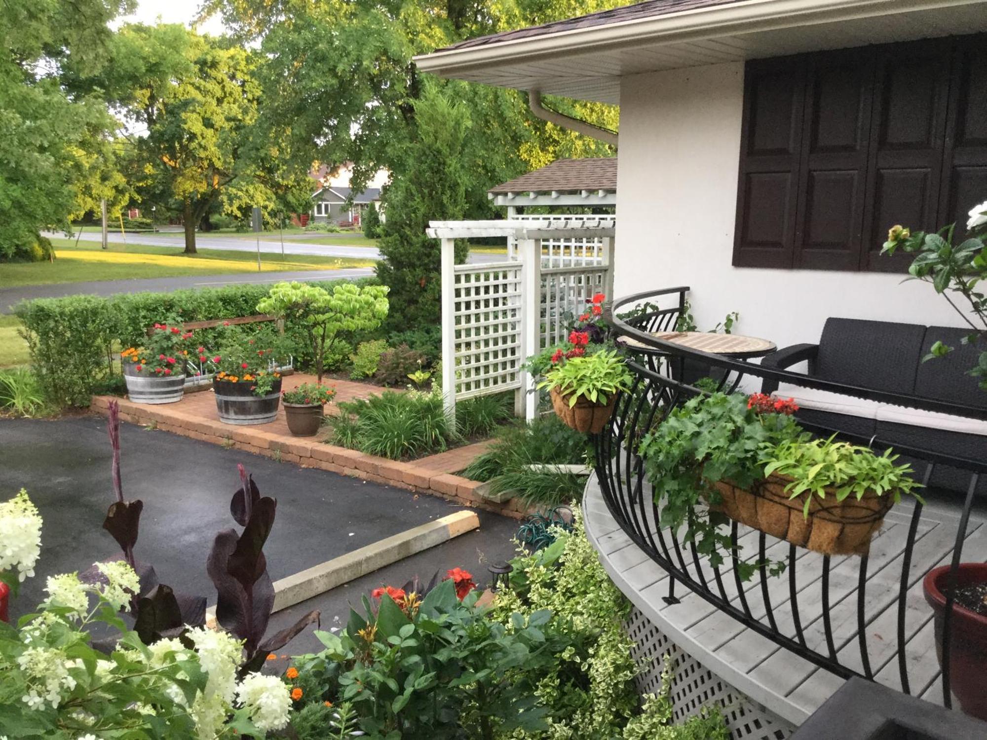 나이아가라온더레이크 Via Veneto - Old Town B&B 외부 사진
